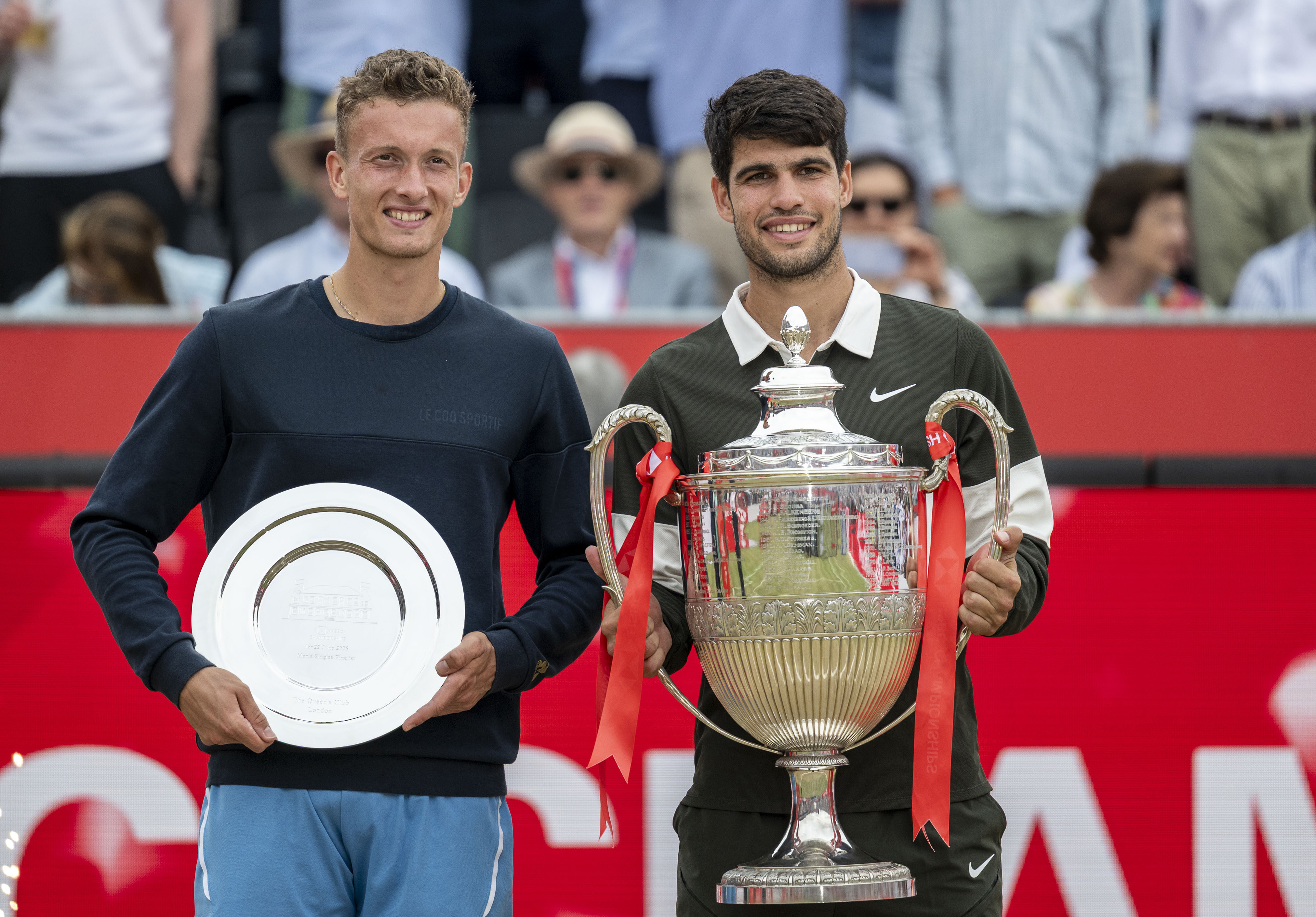 关于西班牙网球队险胜德国网球队,阿尔卡拉斯关键制胜的信息 关于西班牙网球队险胜德国网球队,阿尔卡拉斯关键制胜的信息