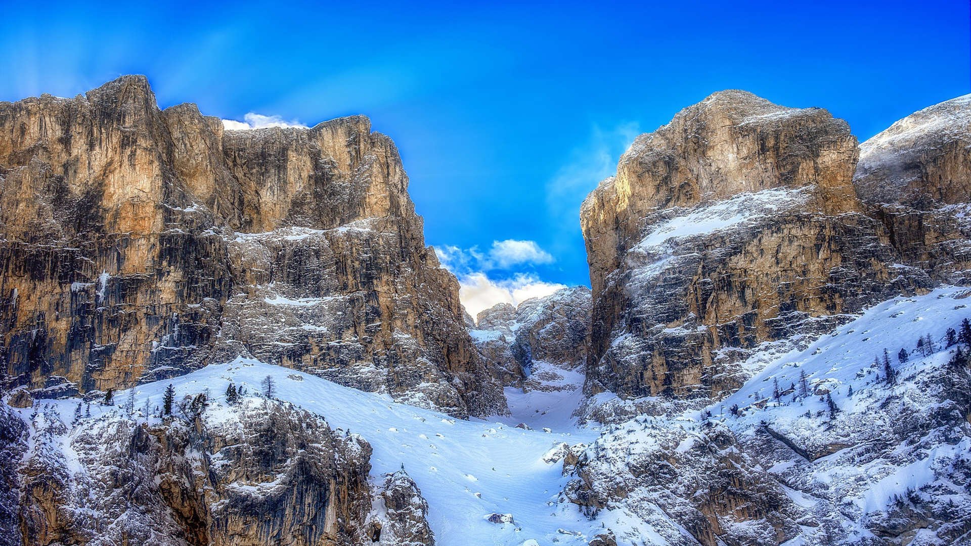 翡翠岛上的红蓝对决，恩佐一箭定江山